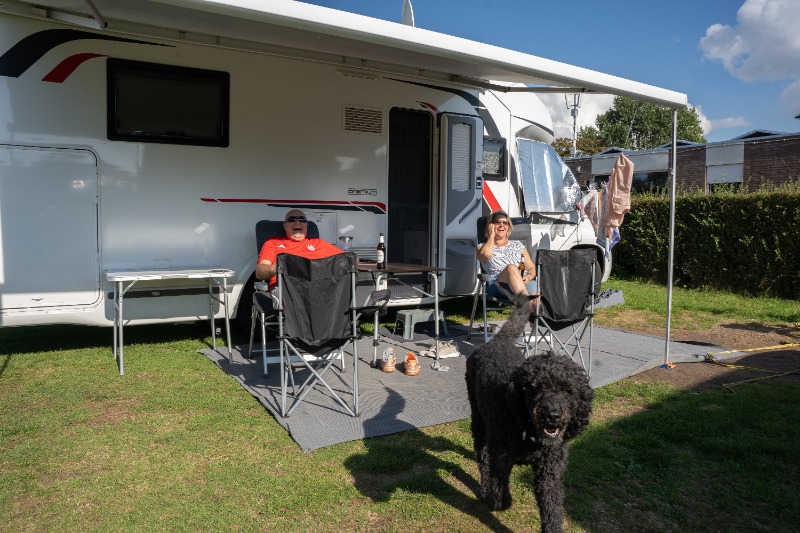 Camping mit Hund in Holland bei Sollasi an der Küste