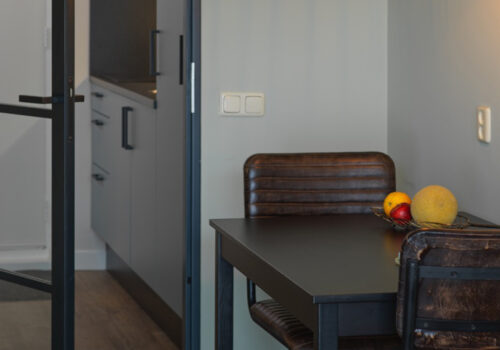 Eettafel studio Huur studio Noordwijk
